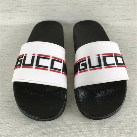 Ciabatte Uomo Gucci .